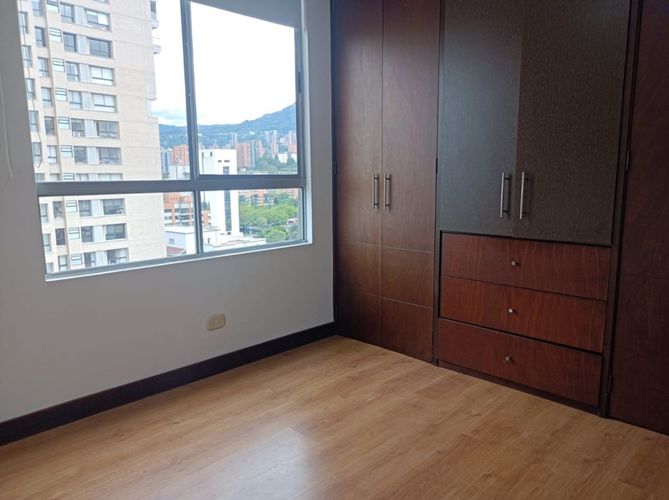 Apartamento de 3 alcobas en arriendo en Santa Maria De Los Angeles, Medellín, 125 m² · foto 13 de 24