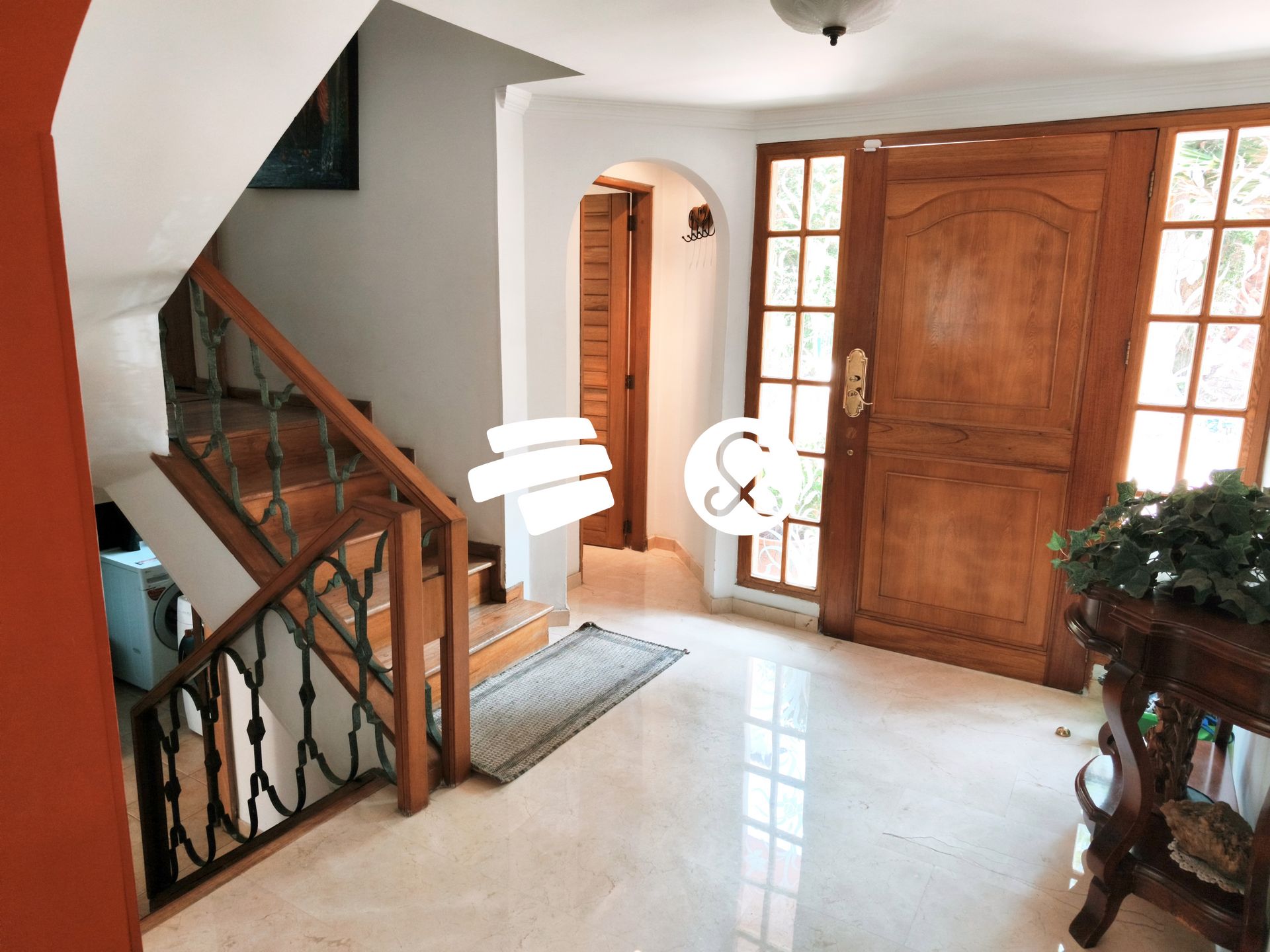 Casa en venta en Cerros De Suba, Bogotá · foto 2 de 24