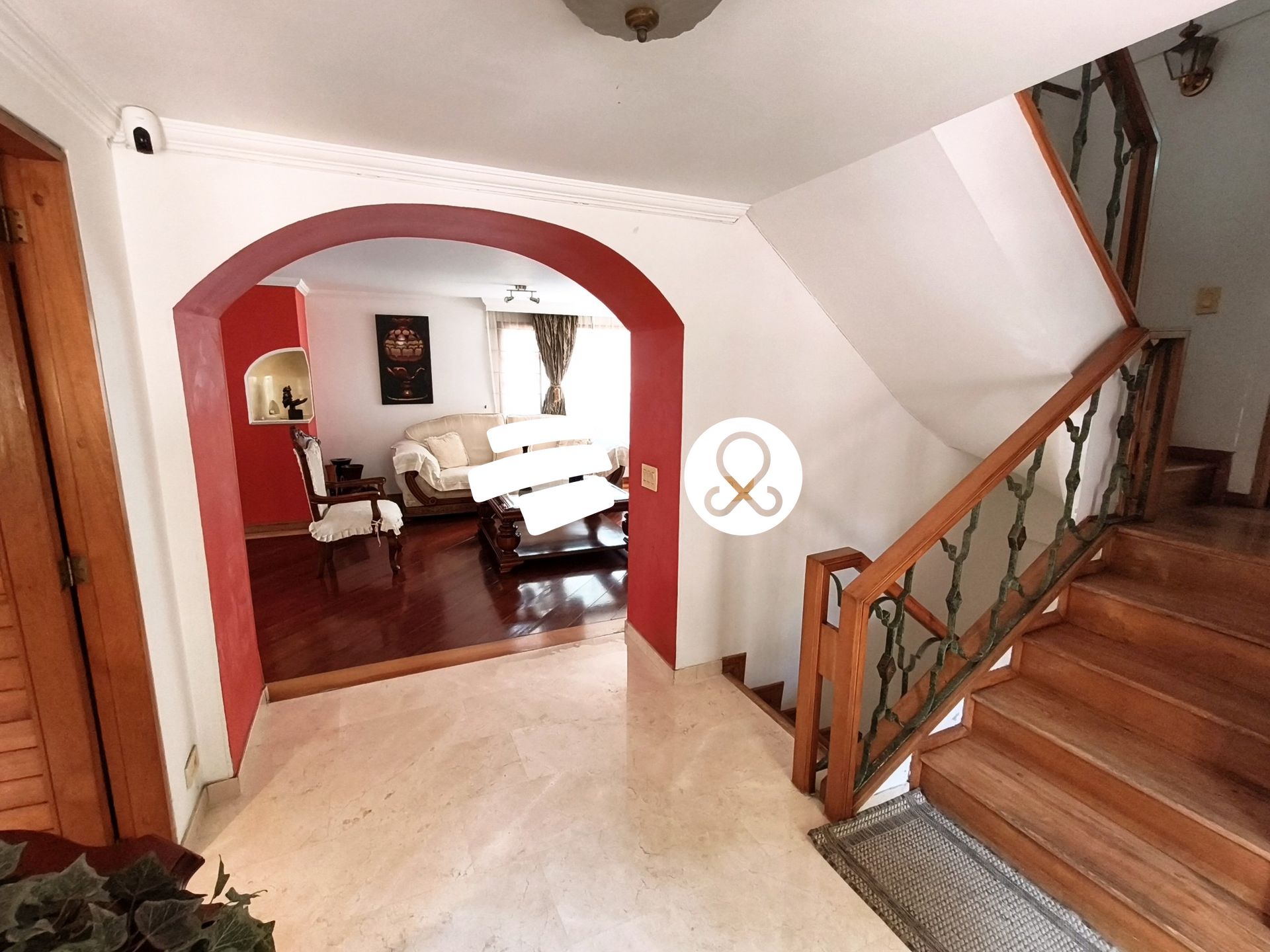 Casa en venta en Cerros De Suba, Bogotá · foto 3 de 24