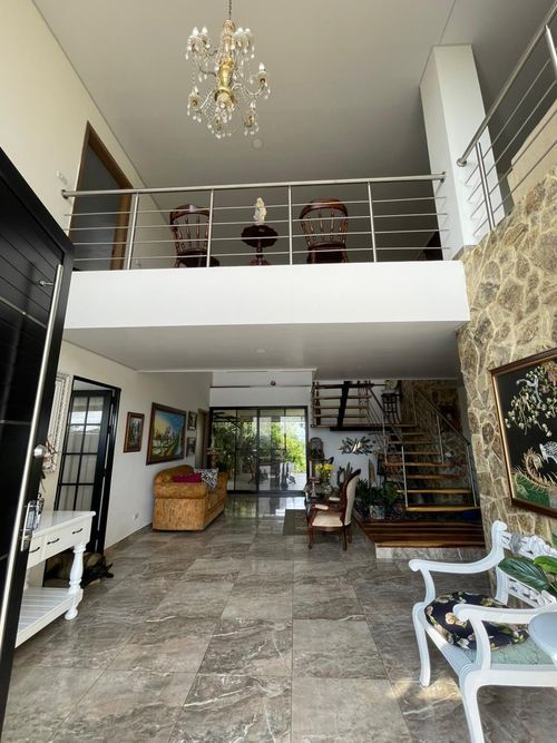 Casa de 5 alcobas en venta en San Vicente, Jamundí, 600 m² · foto 2 de 24