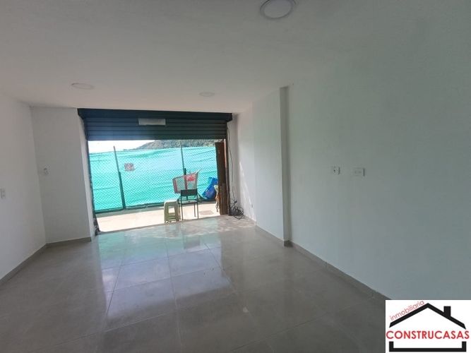 Local en arriendo en Urbanizacion Villa Verde, Medellín, 25 m² · foto 8 de 8