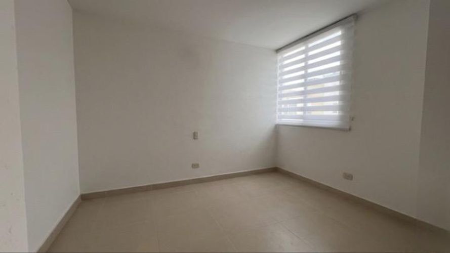 Apartamento de 2 alcobas en venta en Guabinas, Yumbo, 60 m² · foto 8 de 13
