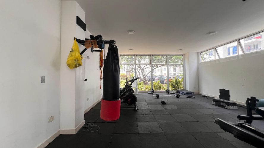 Apartamento de 2 alcobas en venta en Guabinas, Yumbo, 60 m² · foto 11 de 13