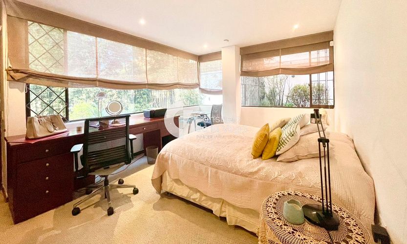 Apartamento de 3 alcobas en arriendo en Chico Norte, Bogotá, 300 m² · foto 7 de 17