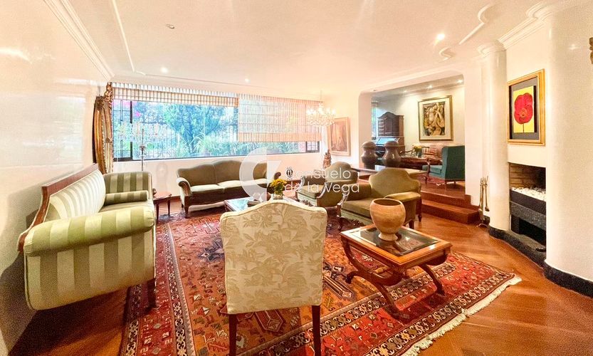 Apartamento de 3 alcobas en arriendo en Chico Norte, Bogotá, 300 m² · foto 2 de 17