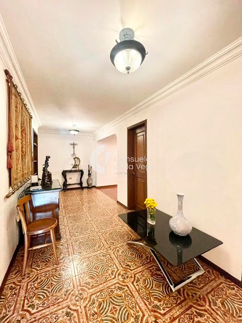 Apartamento de 3 alcobas en arriendo en Chico Norte, Bogotá, 300 m² · foto 11 de 17