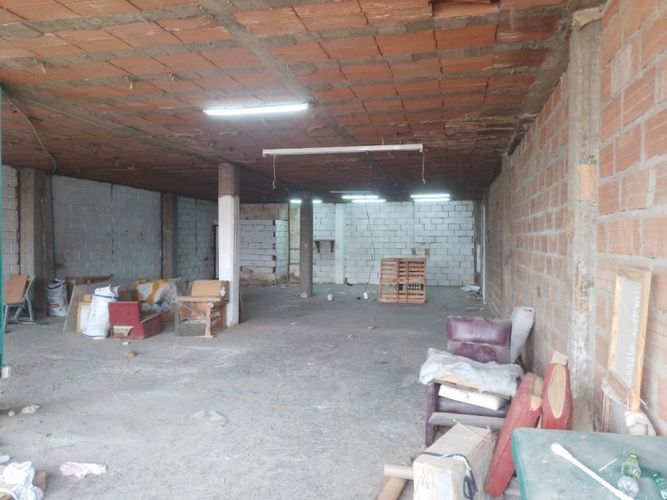 Bodega en arriendo en Conjunto Residencial Doña Maria Del Sur Lll, Itagüí, 200 m² · foto 7 de 11