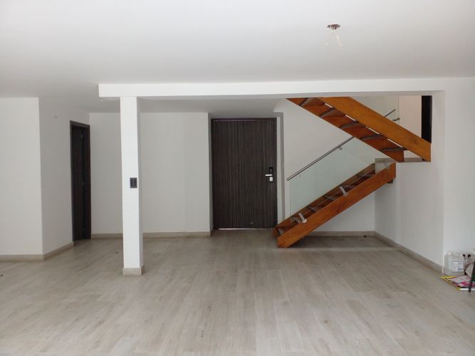 Casa de 4 alcobas en venta en El Poblado, Medellín, 300 m² · foto 6 de 20