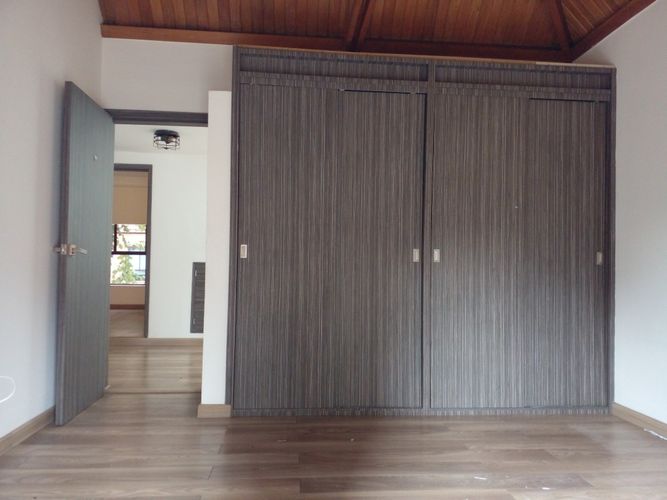 Casa de 4 alcobas en venta en El Poblado, Medellín, 300 m² · foto 17 de 20