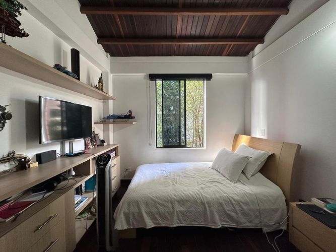 Casa de 4 alcobas en venta en El Poblado, Medellín, 210 m² · foto 12 de 19