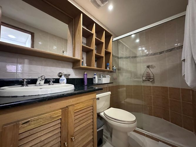 Casa de 4 alcobas en venta en El Poblado, Medellín, 210 m² · foto 15 de 19