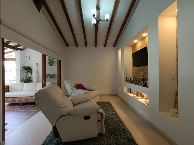 Casa de 3 alcobas en venta en La Doctora, Sabaneta, 188 m² · foto 6 de 15