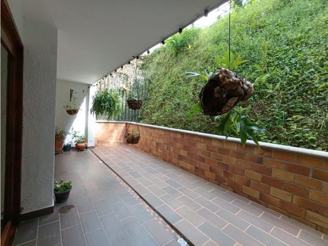 Casa de 3 alcobas en venta en La Doctora, Sabaneta, 188 m² · foto 12 de 15