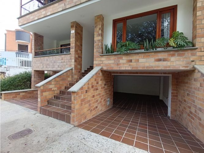 Casa de 3 alcobas en venta en La Doctora, Sabaneta, 188 m² · foto 13 de 15