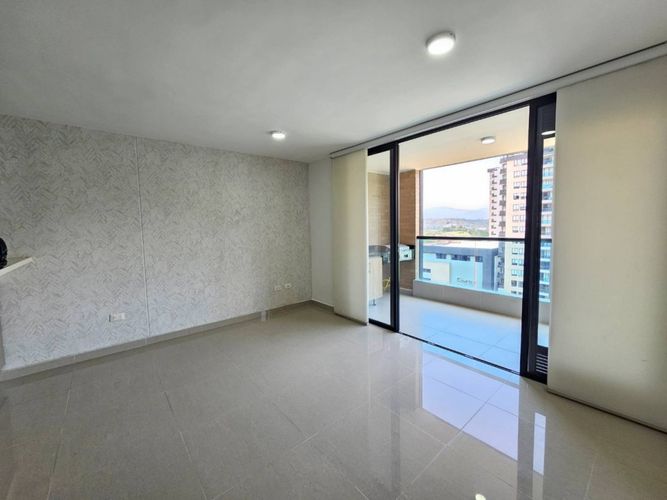 Apartamento de 3 alcobas en venta en Cañaveral, Floridablanca, 84 m² · foto 2 de 12
