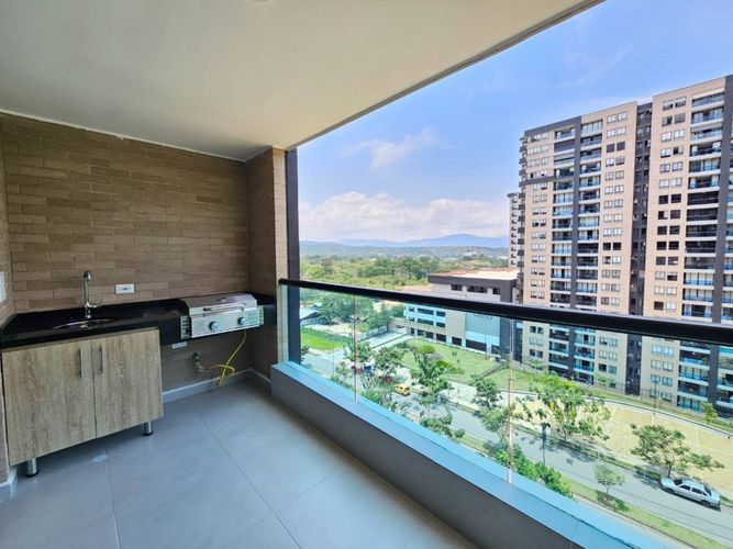 Apartamento de 3 alcobas en venta en Cañaveral, Floridablanca, 84 m² · foto 8 de 12