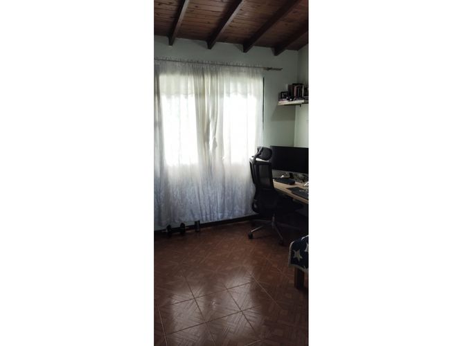 Casa de 5 alcobas en venta en La Milagrosa, Medellín, 126 m² · foto 4 de 16
