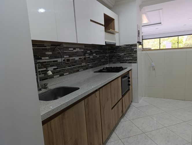 Apartamento de 3 alcobas en arriendo en El Poblado, Medellín, 160 m² · foto 9 de 19