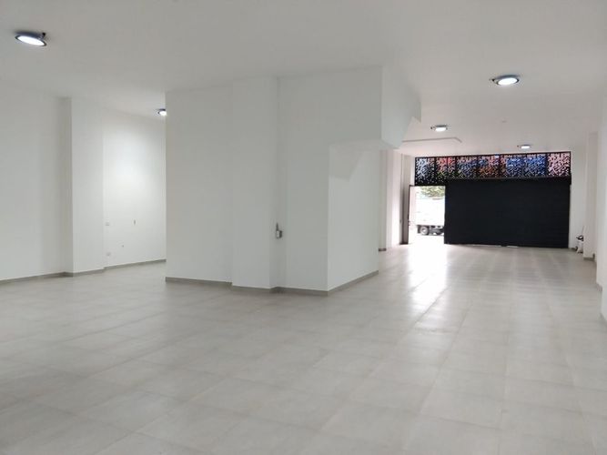 Local en venta en Las Americas, Itagüí, 260 m² · foto 2 de 20
