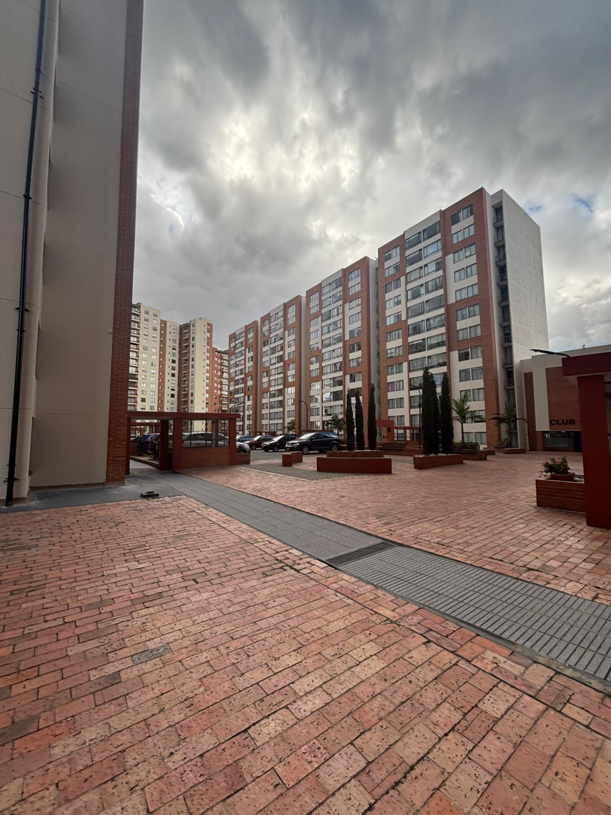 Apartamento en venta en Villas De Aranjuez, Bogotá · foto 3 de 24
