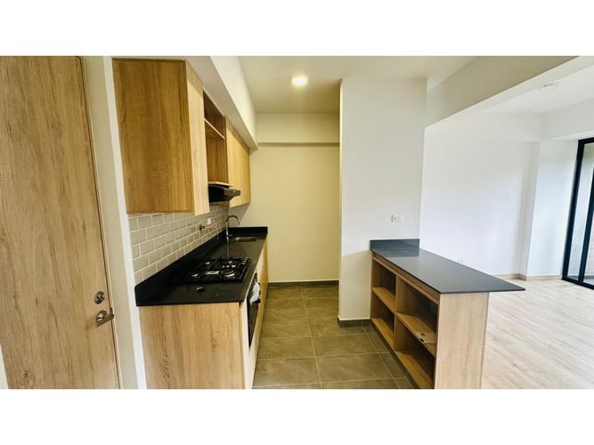 Apartaestudio en venta en El Carmen, El Retiro, 54 m² · foto 2 de 15