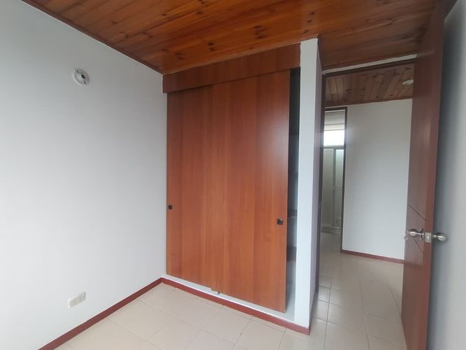 Apartamento de 3 alcobas en venta en Santa Anita, Cali, 70 m² · foto 13 de 21