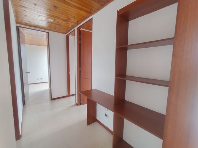 Apartamento de 3 alcobas en venta en Santa Anita, Cali, 70 m² · foto 14 de 21