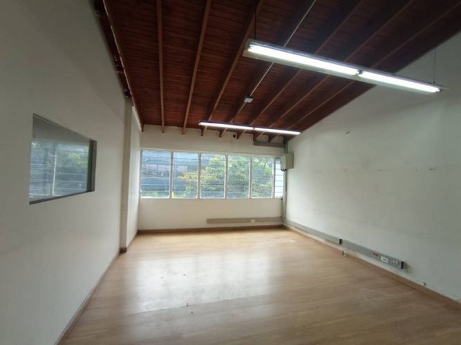 Local en venta en San Diego, Medellín, 200 m² · foto 3 de 9