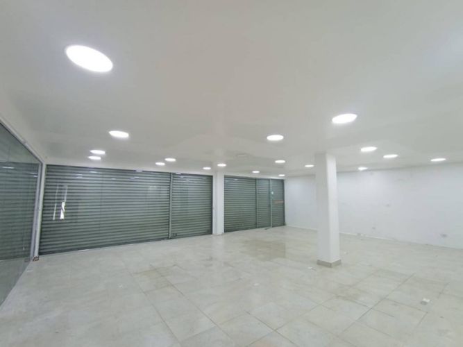 Local en venta en San Diego, Medellín, 200 m² · foto 7 de 9
