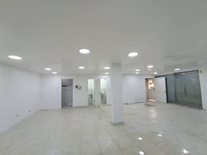 Local en venta en San Diego, Medellín, 200 m² · foto 9 de 9