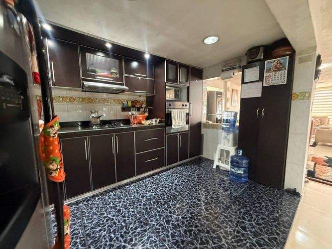 Casa de 5 alcobas en venta en Los Sauces, Bogotá, 414 m² · foto 11 de 24