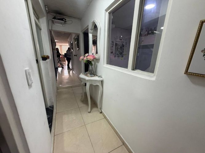 Casa de 5 alcobas en venta en Los Sauces, Bogotá, 414 m² · foto 13 de 24