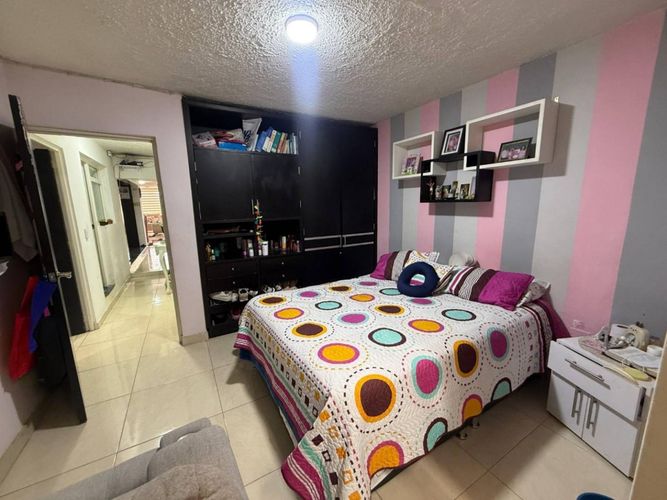 Casa de 5 alcobas en venta en Los Sauces, Bogotá, 414 m² · foto 20 de 24