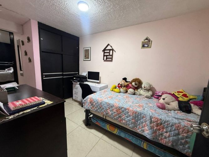 Casa de 5 alcobas en venta en Los Sauces, Bogotá, 414 m² · foto 21 de 24
