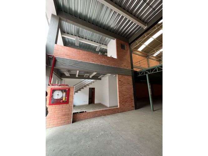 Bodega en arriendo en Paramo De Guerrero, Zipaquirá, 740 m² · foto 7 de 21