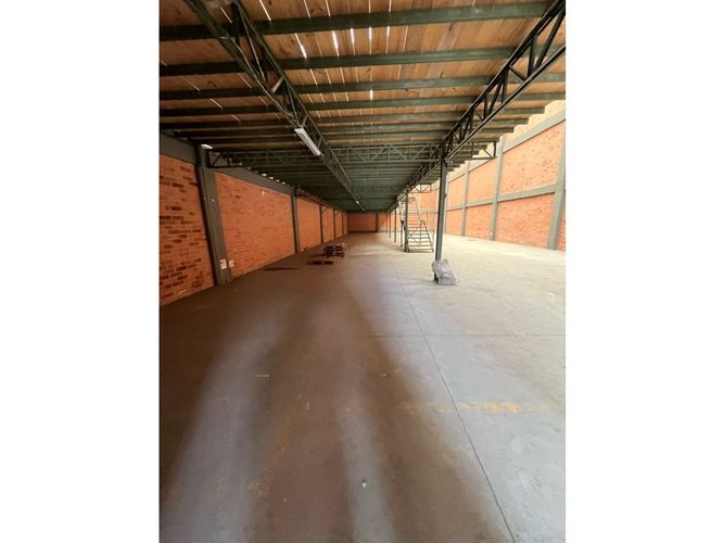 Bodega en arriendo en Paramo De Guerrero, Zipaquirá, 740 m² · foto 8 de 21
