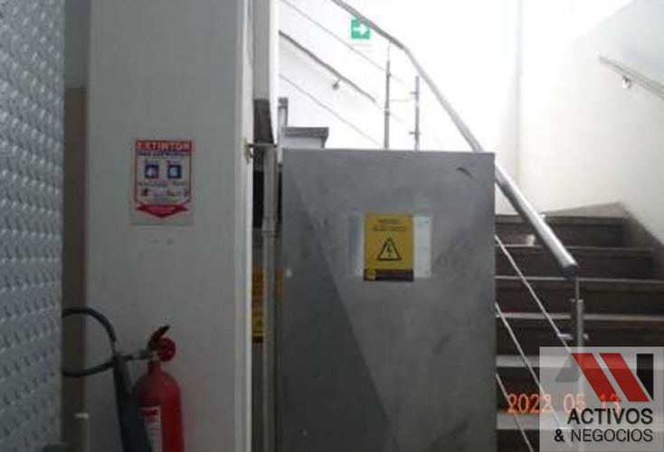 Bodega en venta en Colombia, Medellín, 2372 m² · foto 15 de 24