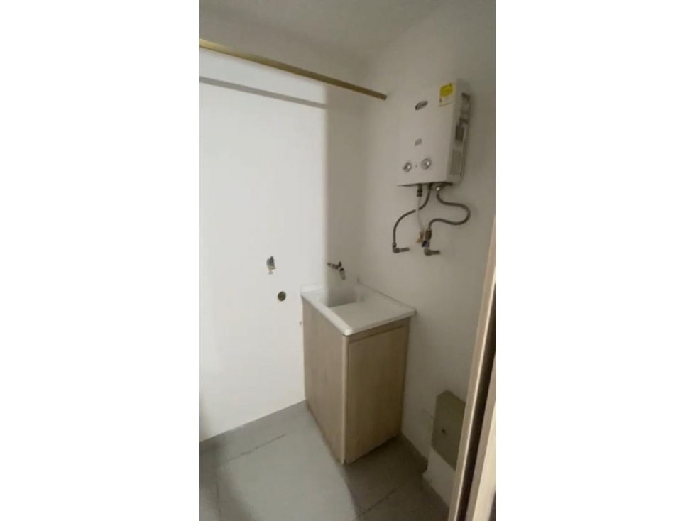 Apartamento en venta en Condina, Pereira · foto 3 de 16