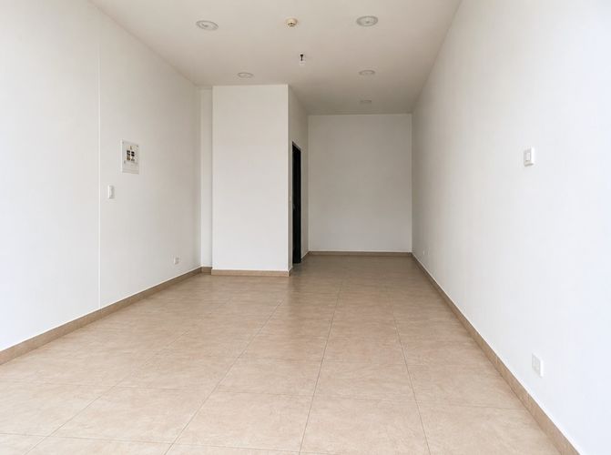 Local en arriendo en Sector Plaza De Bolivar, Pereira, 35 m² · foto 2 de 8