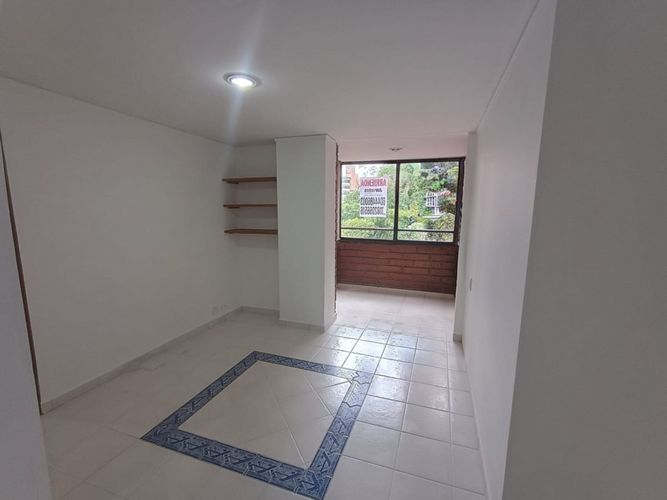 Apartamento de 3 alcobas en arriendo en La Florida, Medellín, 147 m² · foto 9 de 24