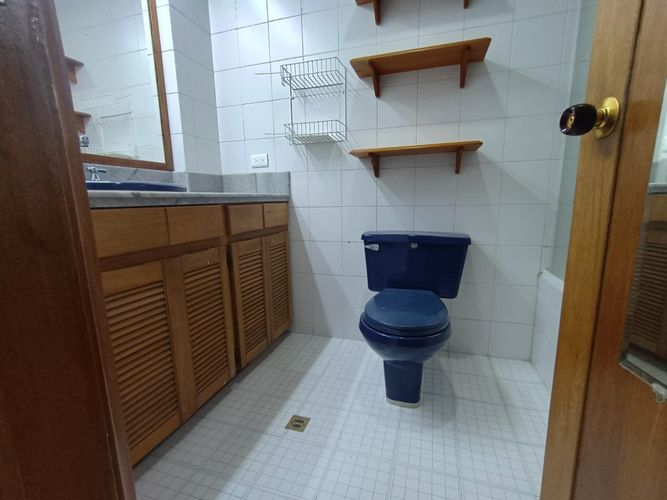Apartamento de 3 alcobas en arriendo en La Florida, Medellín, 147 m² · foto 17 de 24