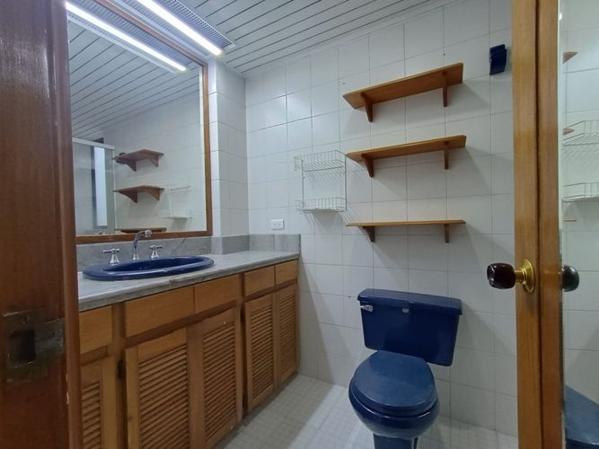 Apartamento de 3 alcobas en arriendo en La Florida, Medellín, 147 m² · foto 18 de 24