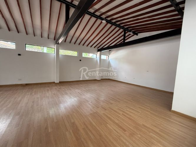 Local en arriendo en Patio Bonito, Medellín, 90 m² · foto 5 de 23