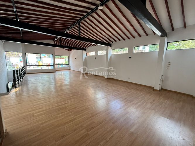 Local en arriendo en Patio Bonito, Medellín, 90 m² · foto 8 de 23
