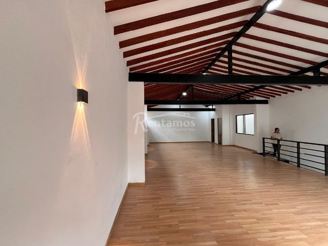 Local en arriendo en Patio Bonito, Medellín, 90 m² · foto 10 de 23