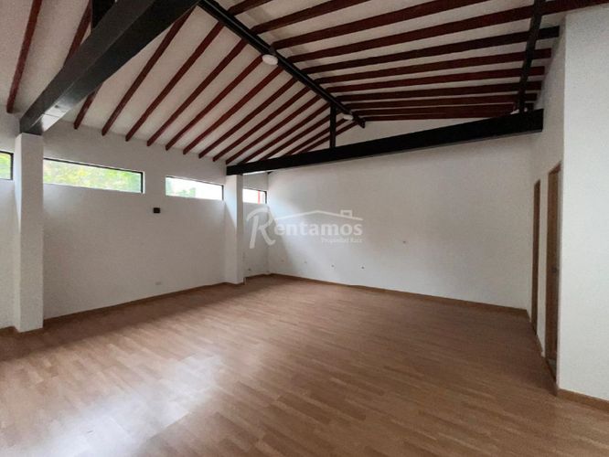 Local en arriendo en Patio Bonito, Medellín, 90 m² · foto 12 de 23