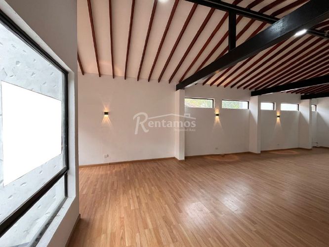 Local en arriendo en Patio Bonito, Medellín, 90 m² · foto 14 de 23