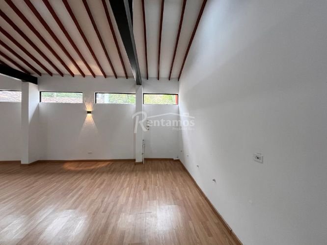 Local en arriendo en Patio Bonito, Medellín, 90 m² · foto 15 de 23
