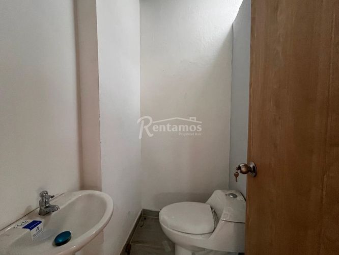 Local en arriendo en Patio Bonito, Medellín, 90 m² · foto 22 de 23