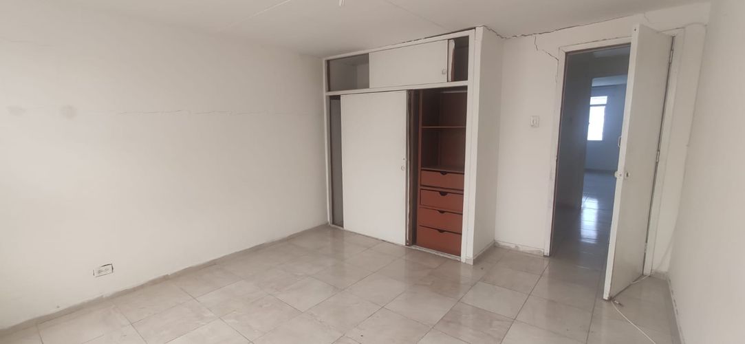 Casa en venta en Los Alcazares, Bogotá · foto 11 de 24
